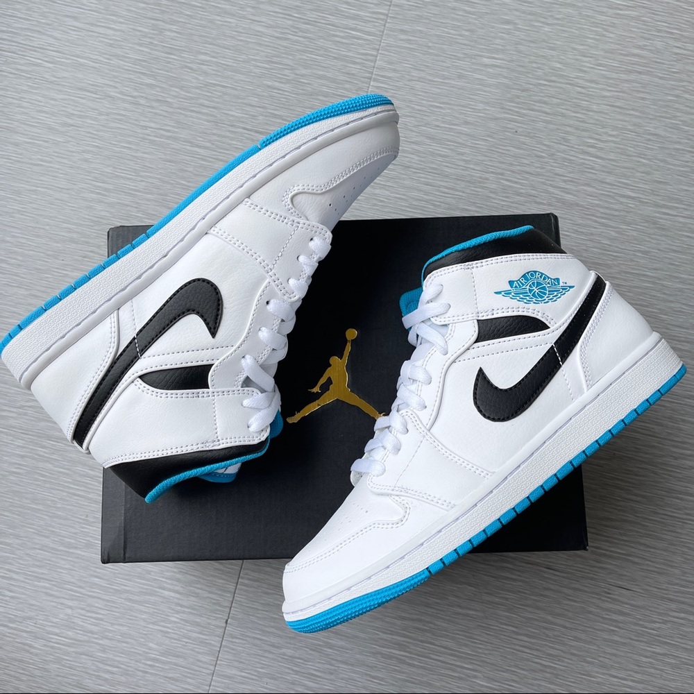 Air Jordan 1 Mid Laser Blue Men’s Sneakers - Picture 2 of 4
